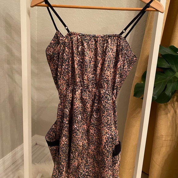 Fire Los Angeles Size Small Multicolor Romper - Picture 4 of 4